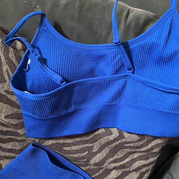 Sommer Ray sports bra and leggings set. Too cute - Picture 5 of 6